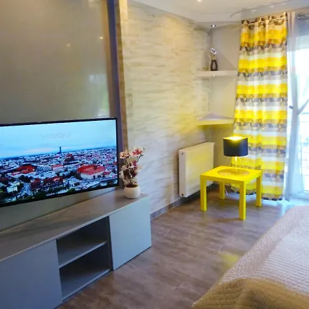 アパート Na Grobli 123 ヴロツワフ